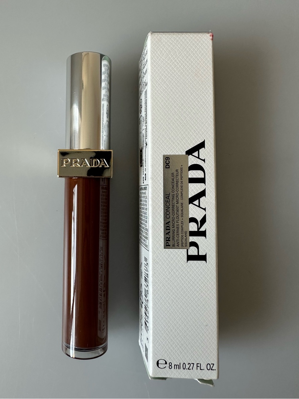 NEW AUTHENTIC PRADA Reveal Skin Optimizing Concealer Shade DC9